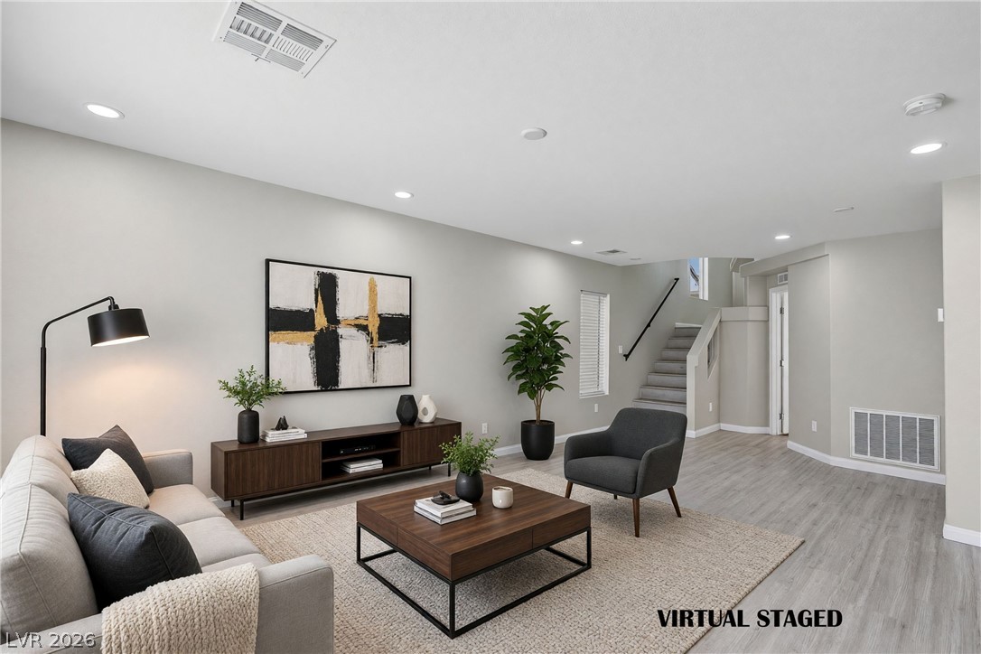 Photo 13 of 35, 7665 Sandhaven Street
