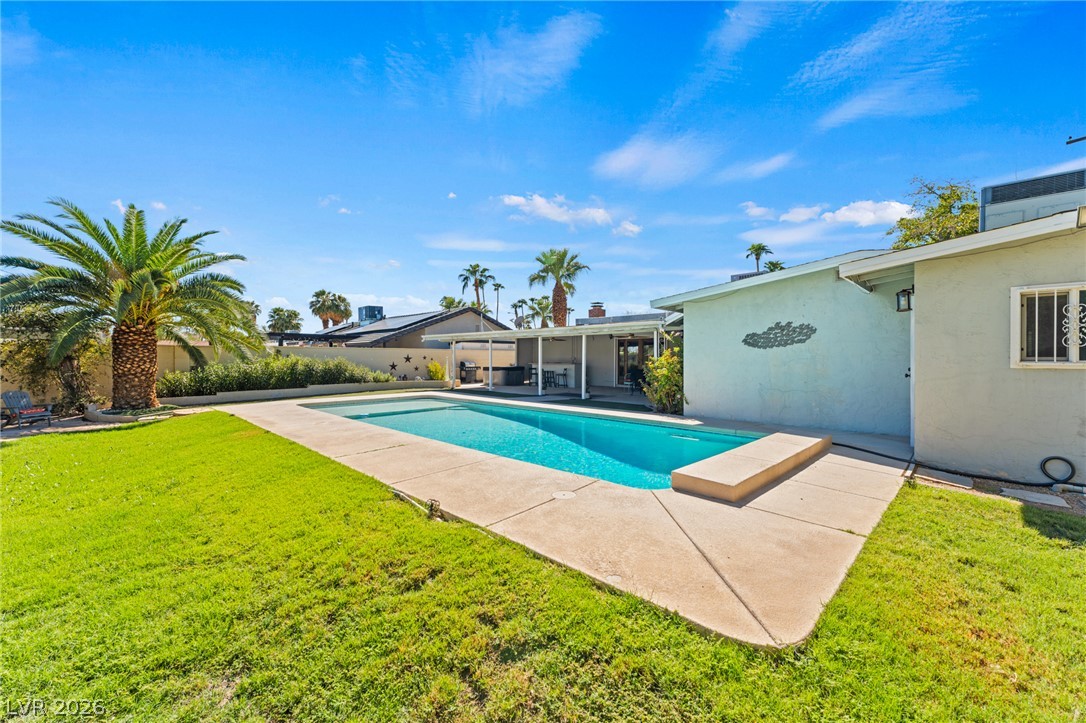 Photo 37 of 40, 1201 Westlund Drive