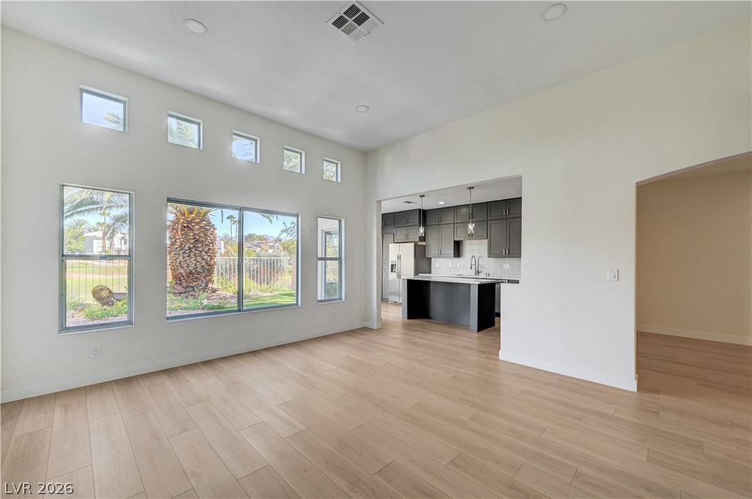 Photo 6 of 38, 7932 Ben Hogan Drive