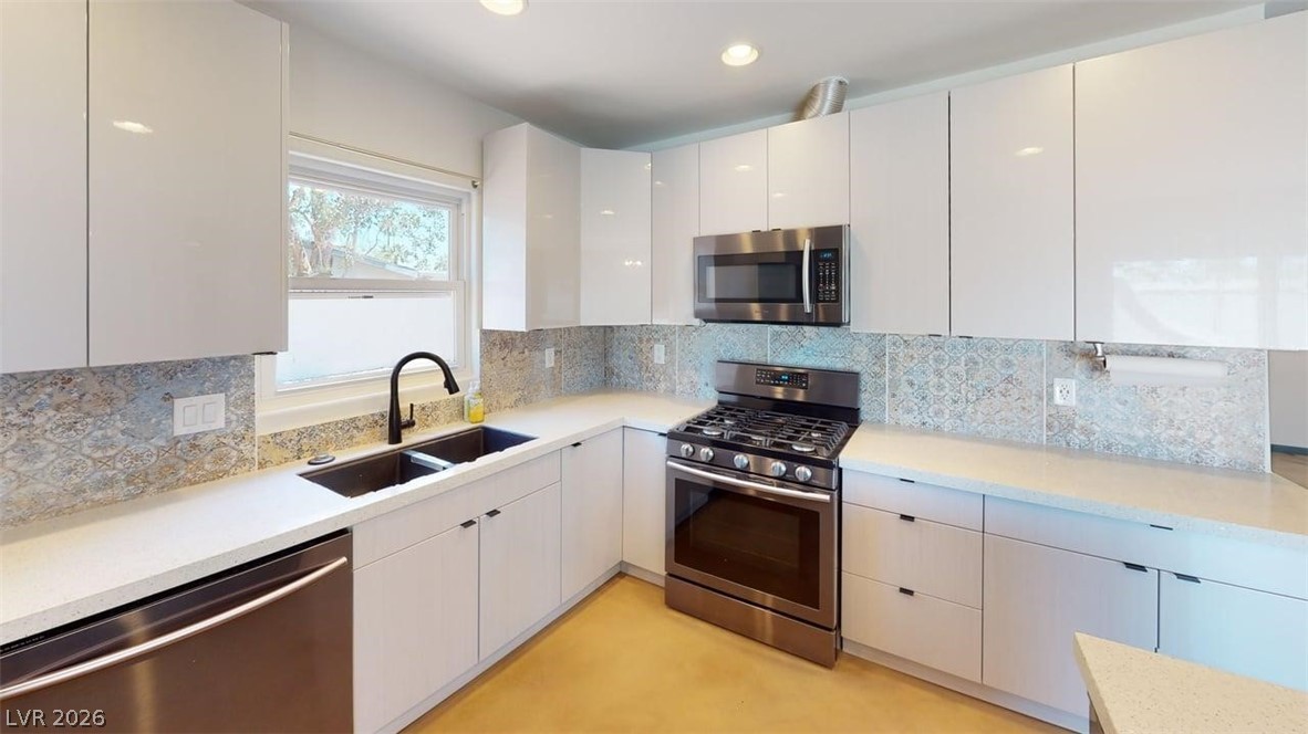 1518 Golden Arrow Drive, Las Vegas 89169