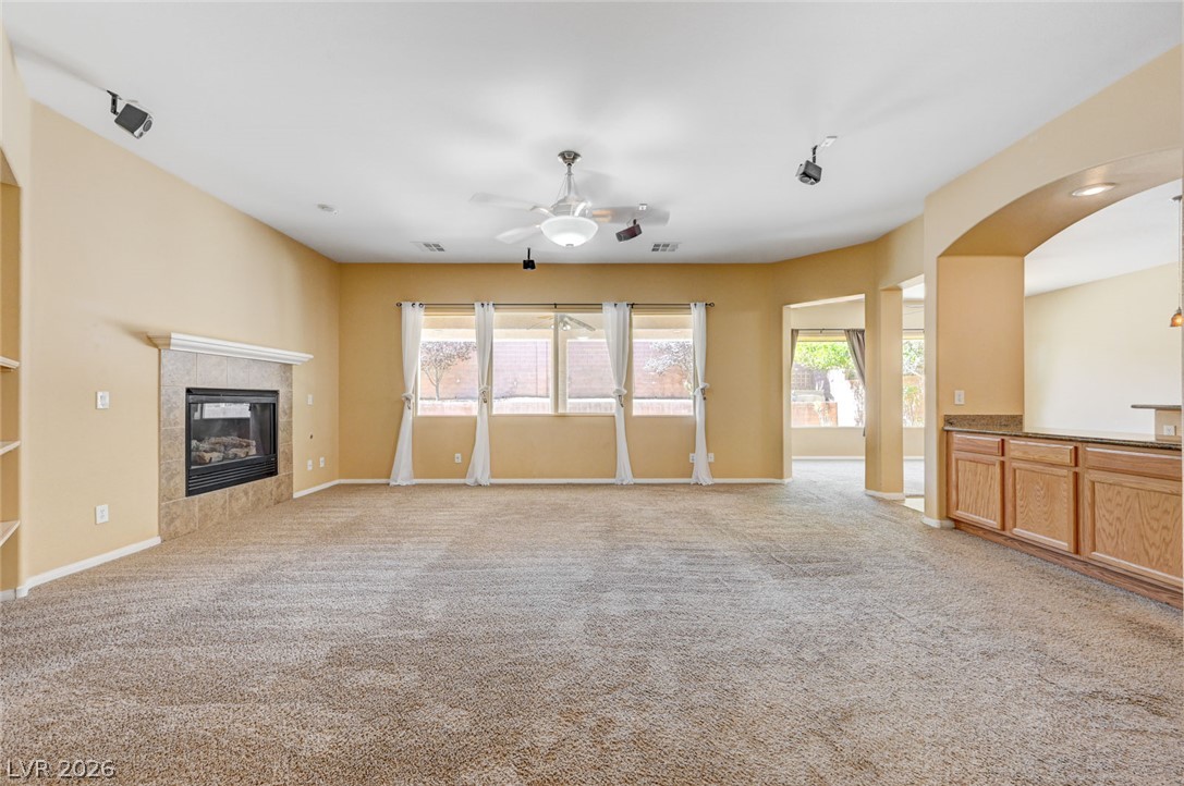 Photo 8 of 71, 7221 Gentle Valley Street