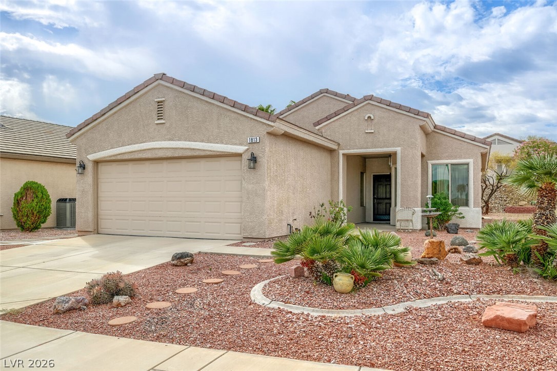 Photo 2 of 1813 Tiger Creek Avenue