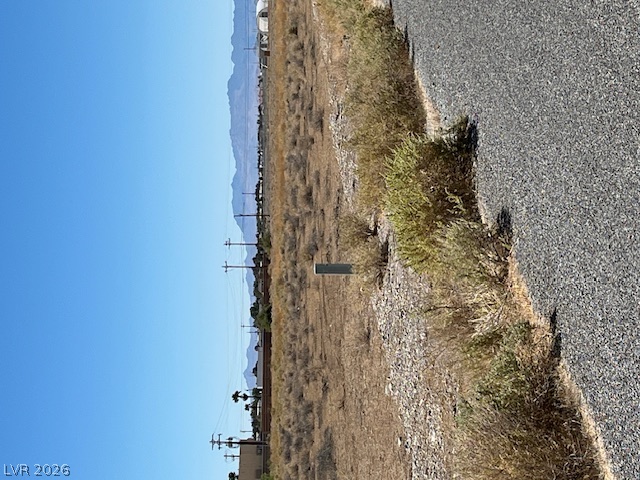 Photo 3 of 801 S Ford Loop