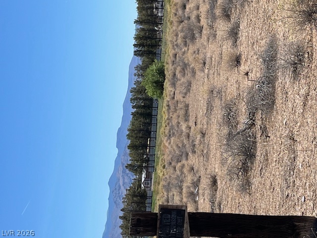 Photo 5 of 801 S Ford Loop