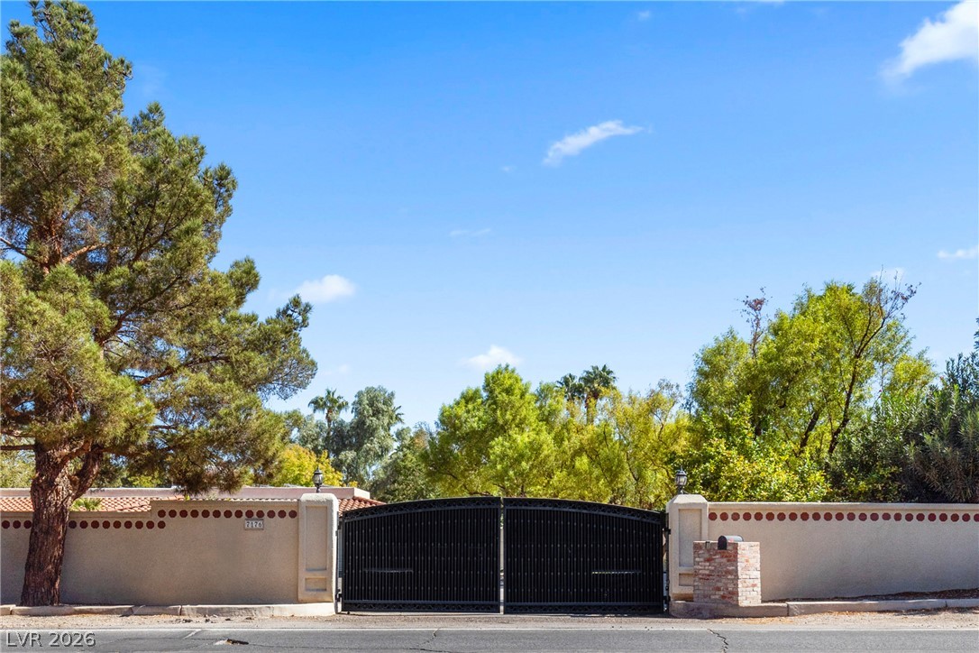 7176 Tomiyasu Lane, Las Vegas