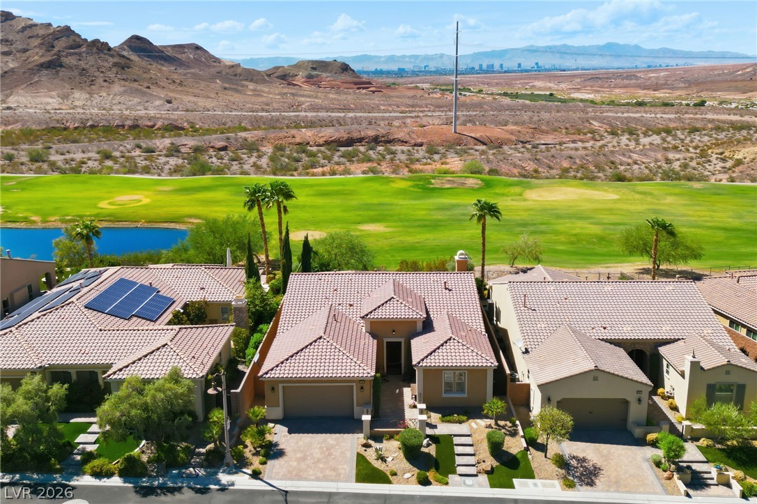 19 Contrada Fiore Drive, Henderson 89011