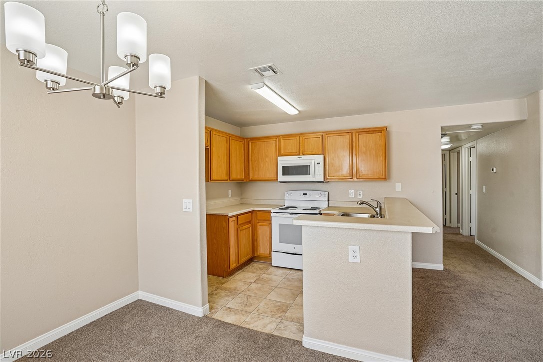 Photo 10 of 20, 2962 Juniper Hills Boulevard #201