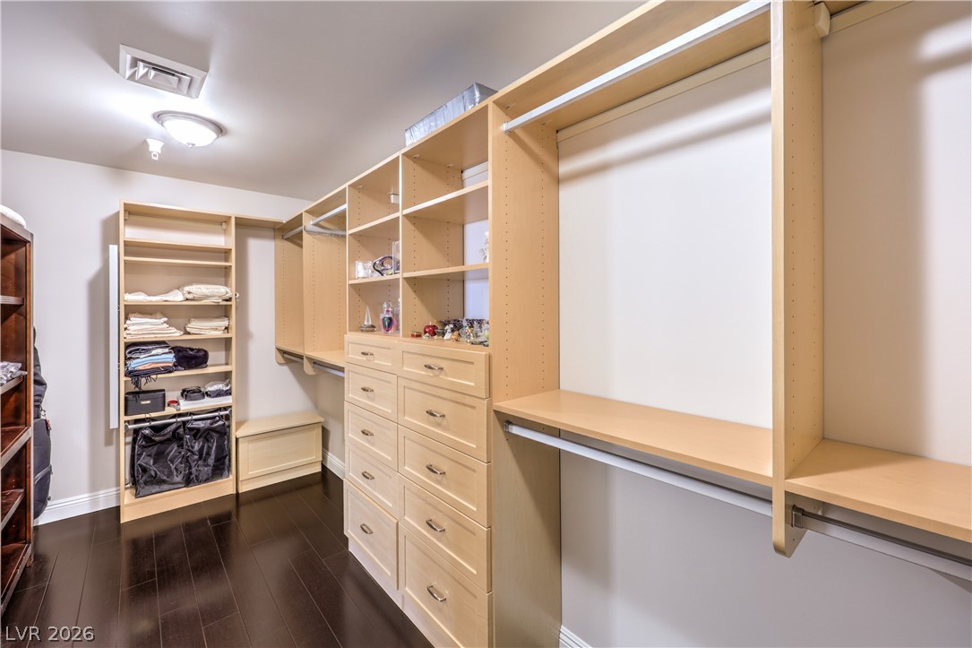 Photo 22 of 35, 200 W Sahara Avenue #1901