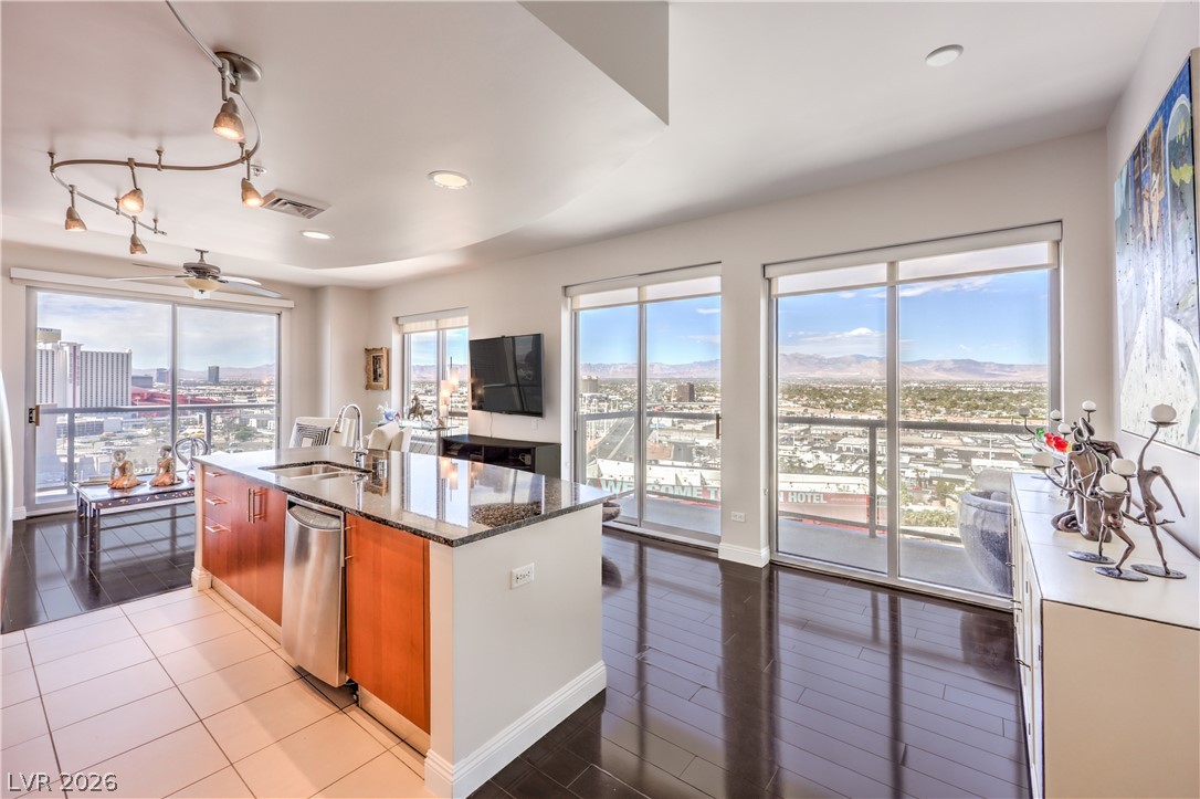 Photo 10 of 35, 200 W Sahara Avenue #1901