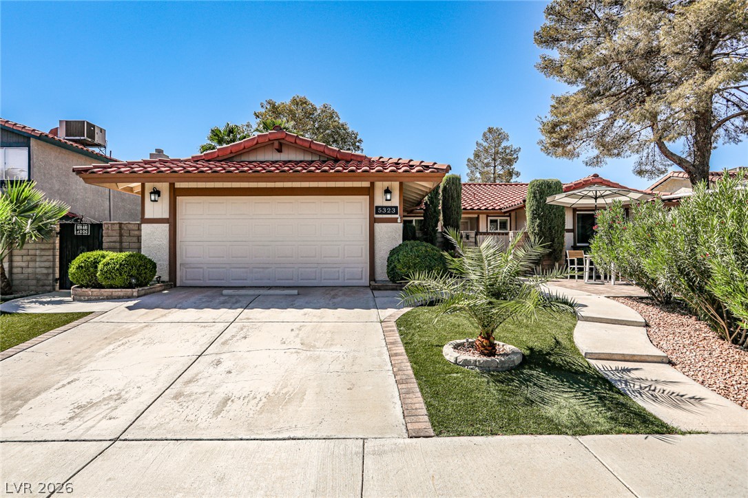 5323 Holbrook Drive, Las Vegas 89103
