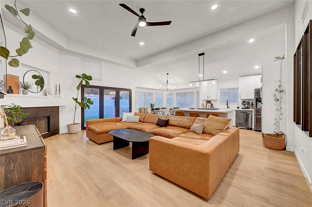 58 Pleasant Dale Drive, Henderson 89074