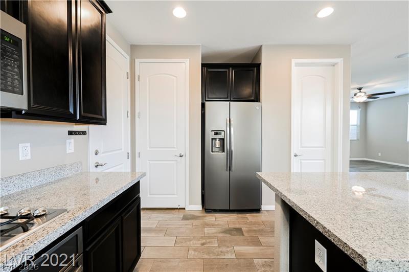 Photo 12 of 40, 9940 Sunriver Meadows Avenue