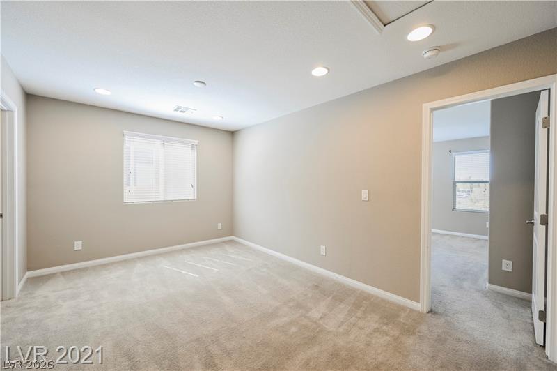 Photo 15 of 40, 9940 Sunriver Meadows Avenue