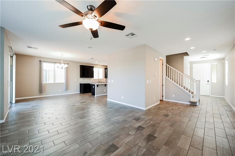 Photo 3 of 9940 Sunriver Meadows Avenue