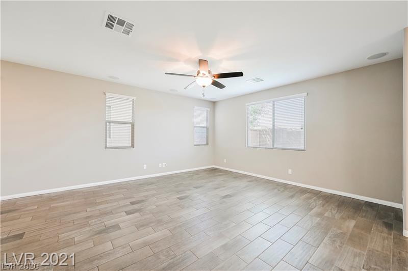 Photo 5 of 9940 Sunriver Meadows Avenue