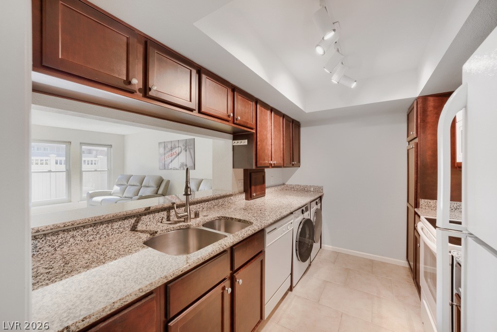 Photo 3 of 2854 Geary Place #3803