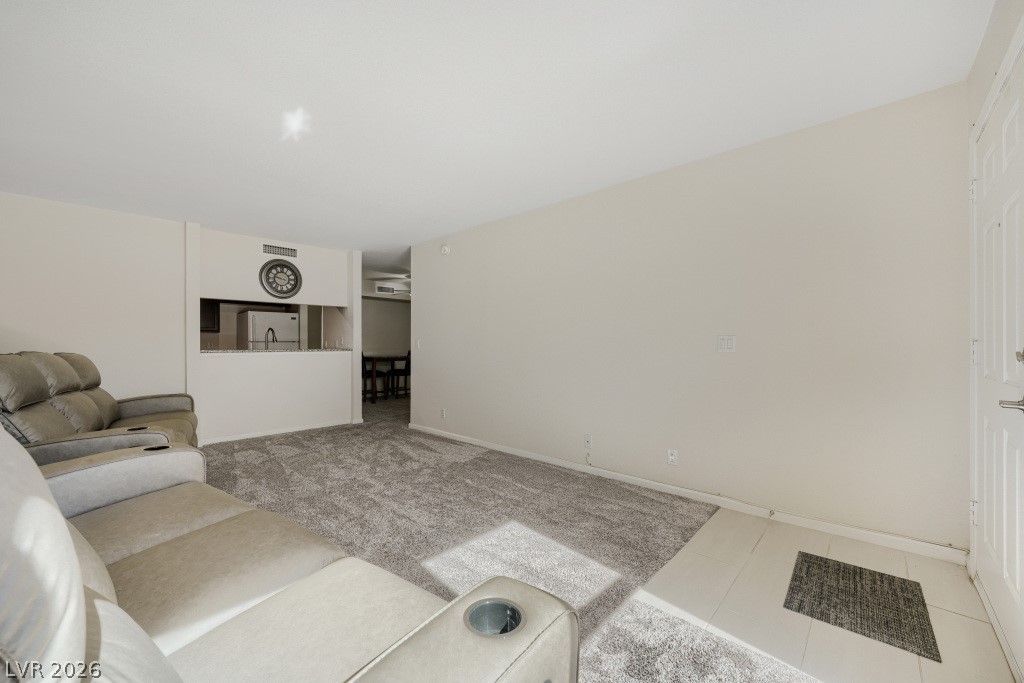 Photo 9 of 25, 2854 Geary Place #3803