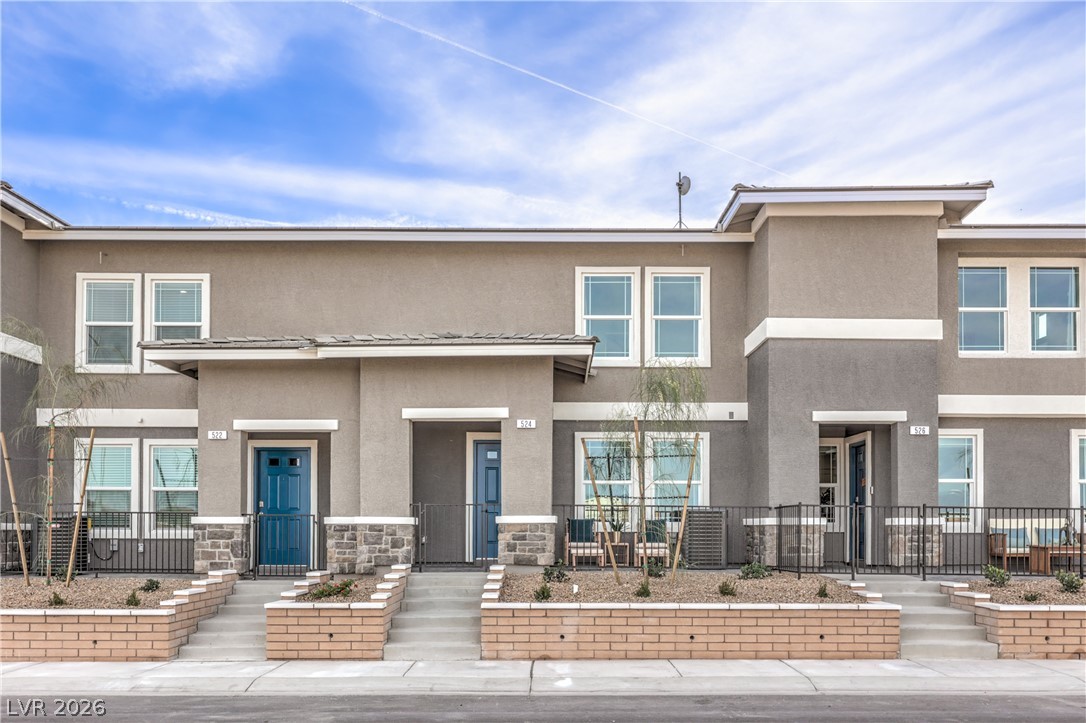 919 Black Heron Street, Henderson 89011