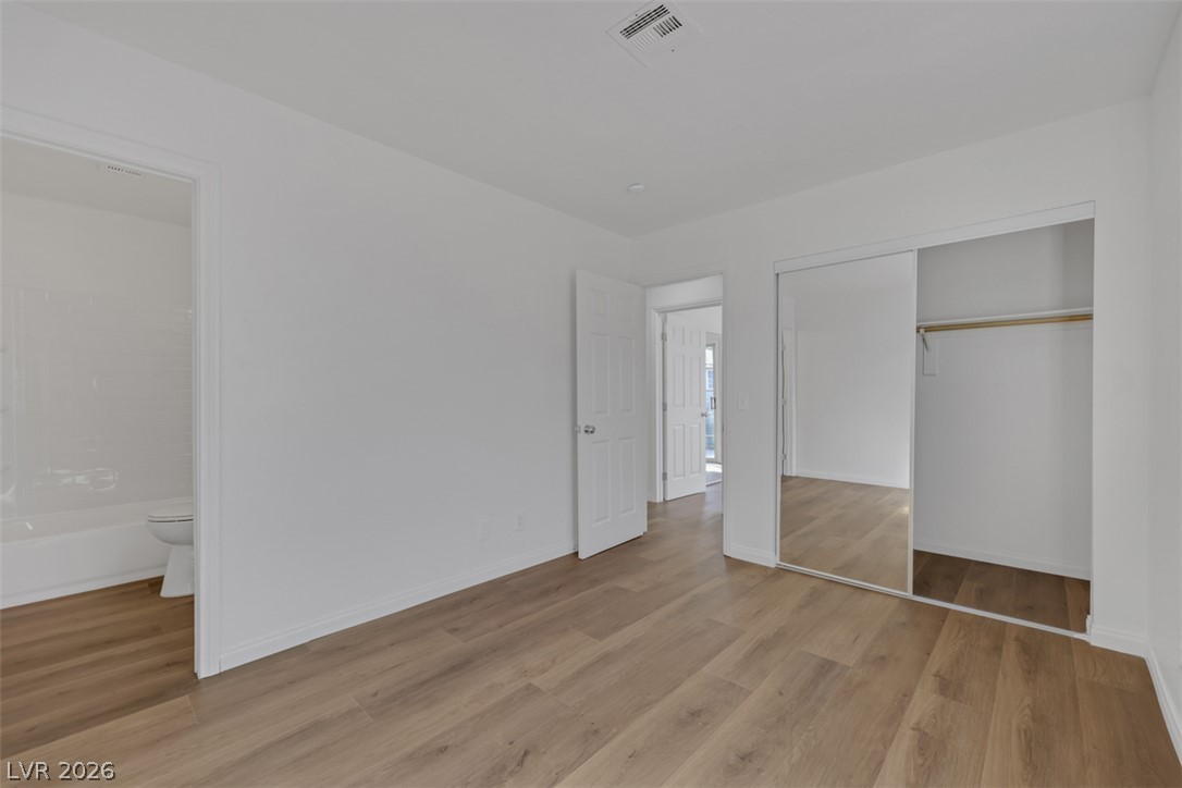 Photo 24 of 30, 2137 Petersham Court #C