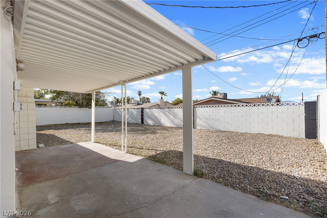 Photo 22 of 38, 5900 Carmen Boulevard