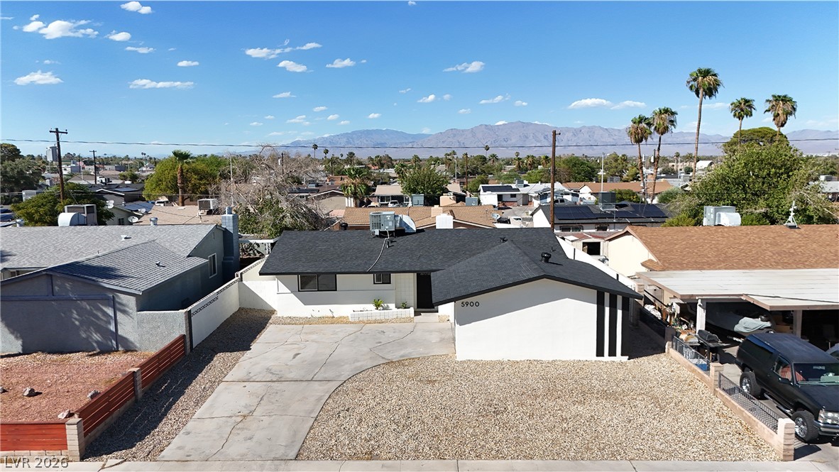 Photo 26 of 38, 5900 Carmen Boulevard