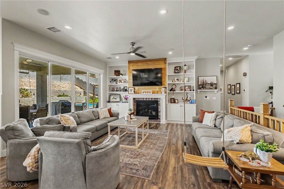 Photo 14 of 62, 6800 Keren Marie Avenue
