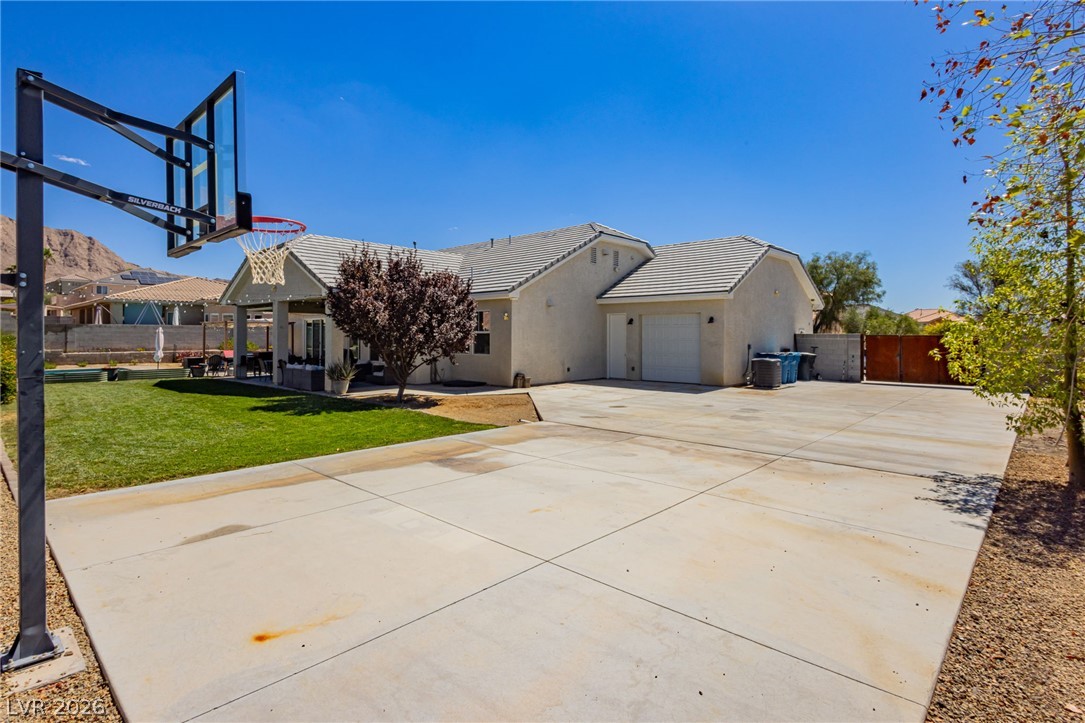 Photo 47 of 62, 6800 Keren Marie Avenue