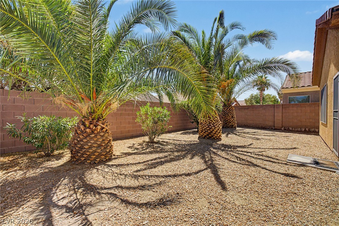 Photo 4 of 6051 Tersky Court