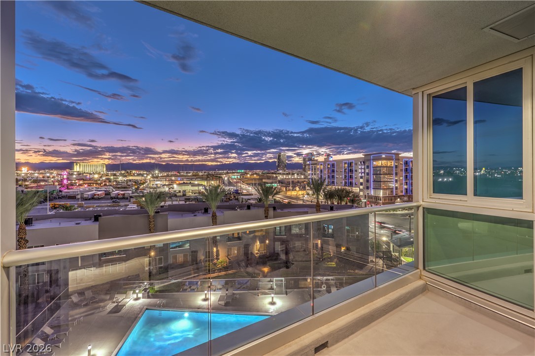 Photo 26 of 39, 4525 Dean Martin Drive #508