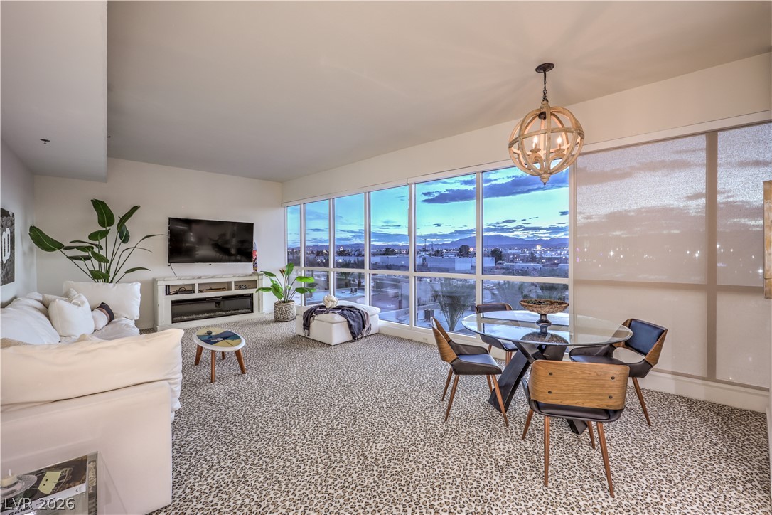 Photo 12 of 39, 4525 Dean Martin Drive #508