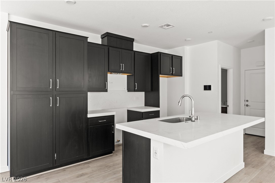 Photo 6 of 17, 3357 Santa Verdiana Street