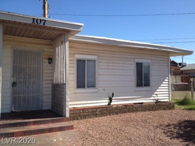107 W Victory Road, Henderson 89015