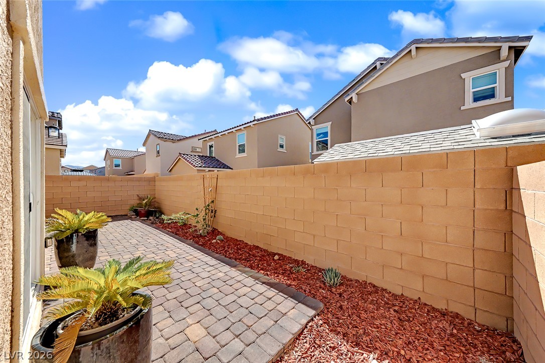 Photo 29 of 37, 400 Desert Cadence Street