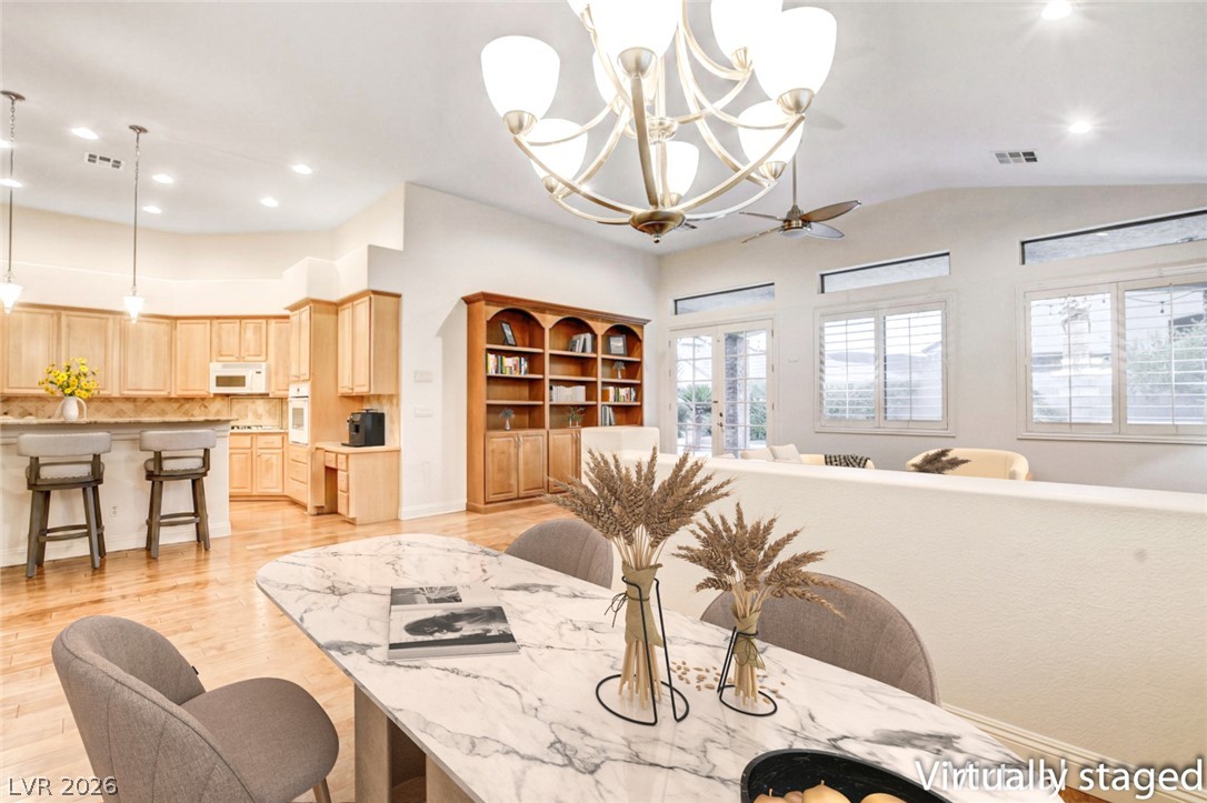 Photo 13 of 47, 2052 Sinfonia Avenue
