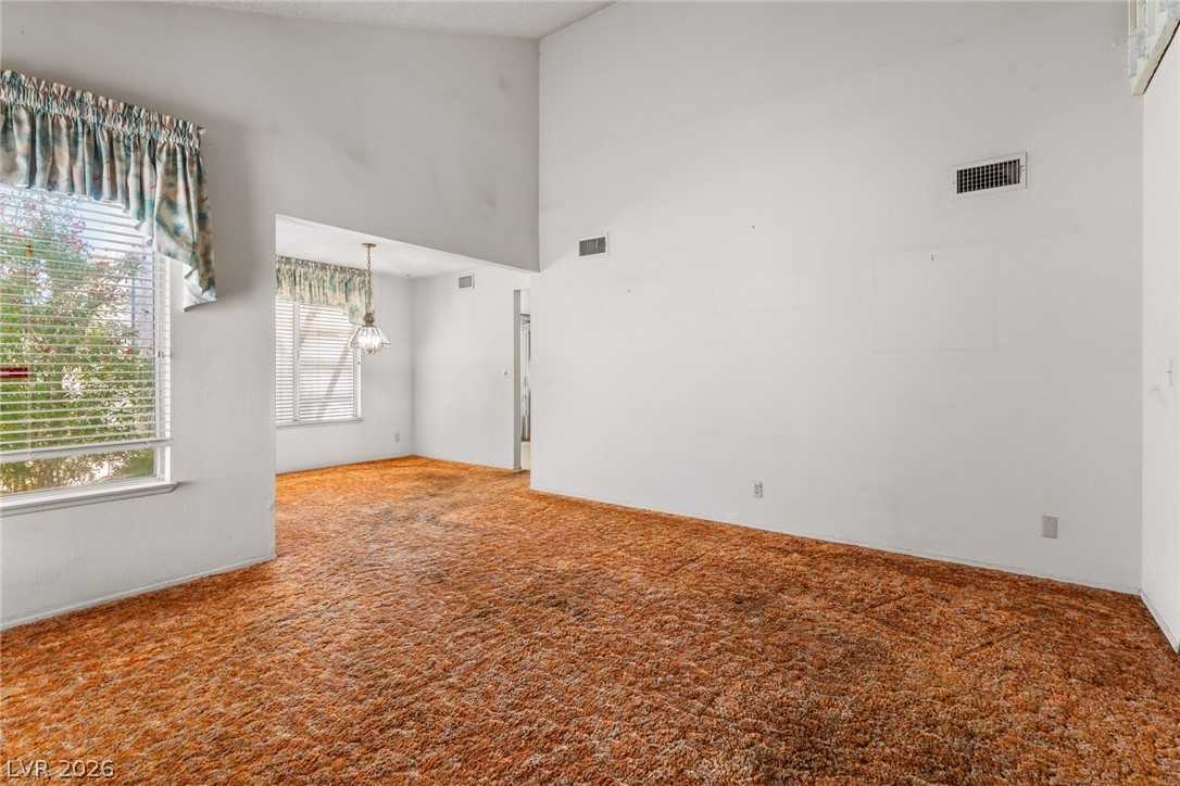 Photo 8 of 31, 2613 Lourdes Avenue
