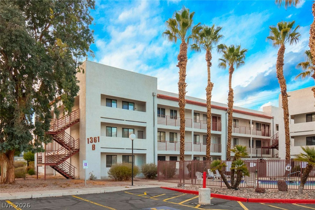 1361 E University Avenue #312, Las Vegas 89119