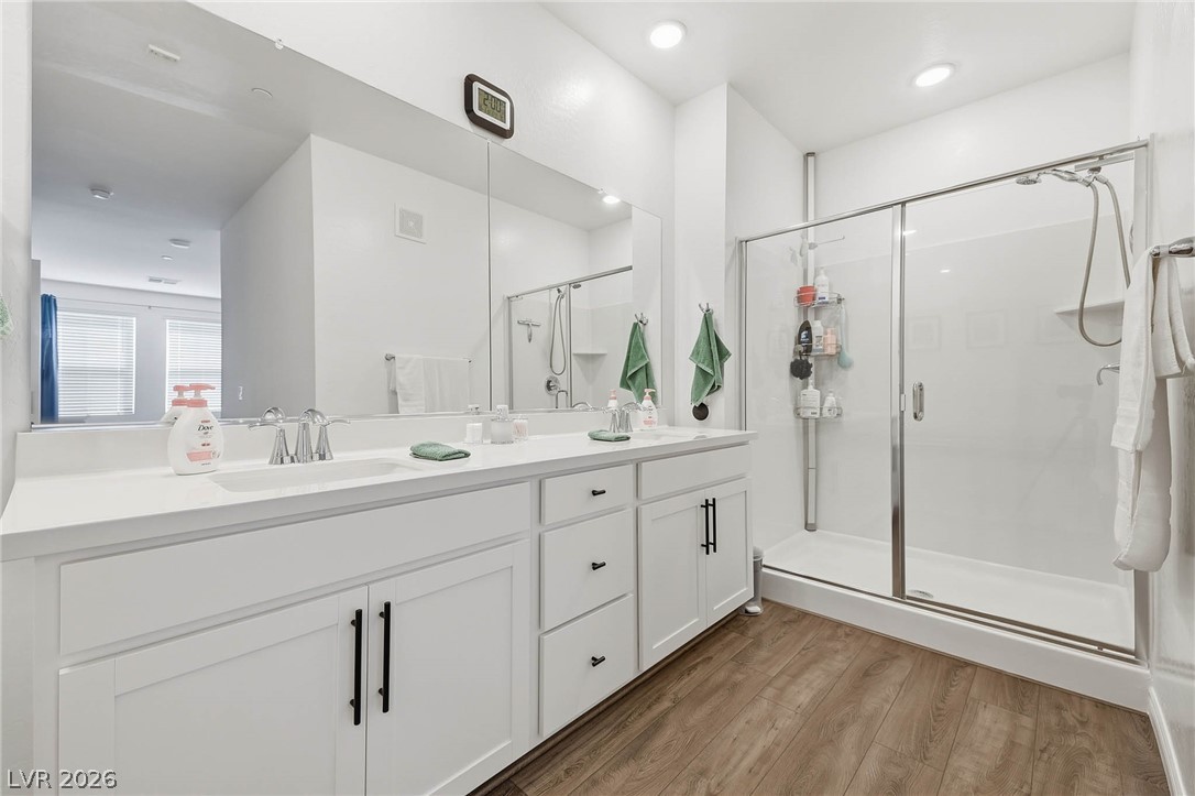 Photo 23 of 46, 2555 Hampton Road #7203