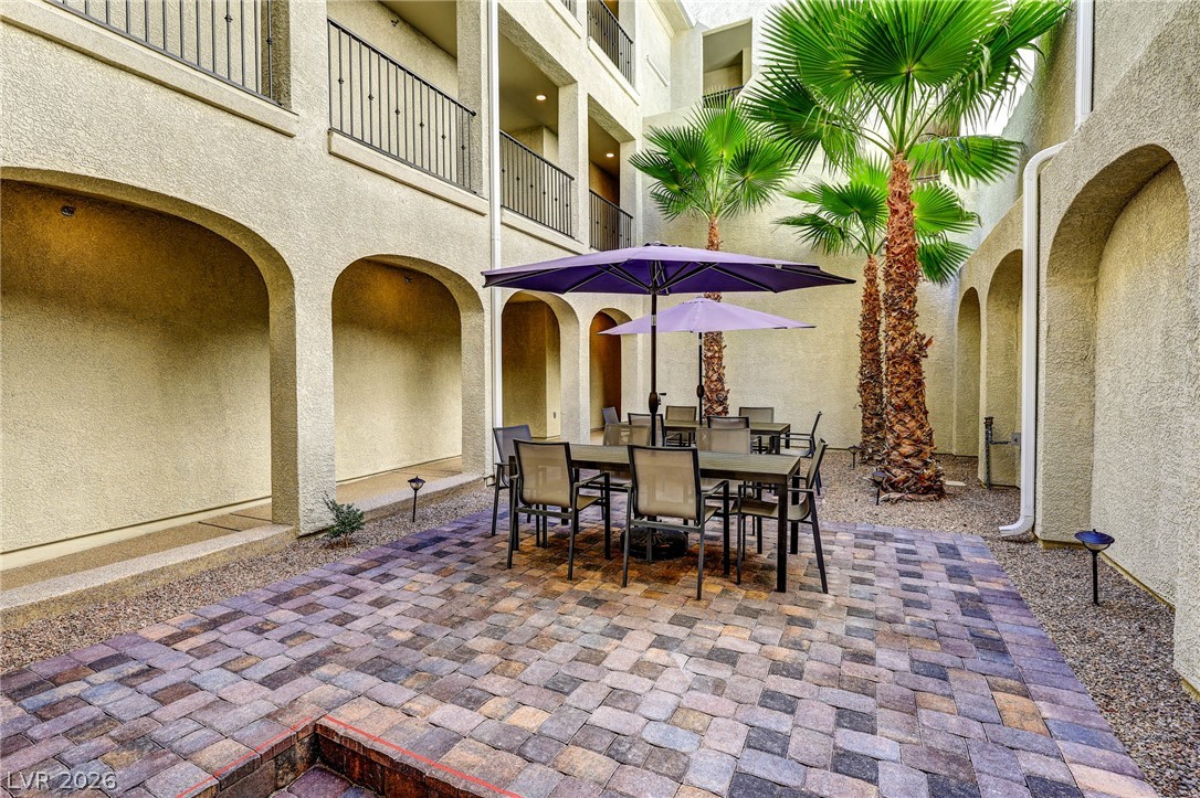Photo 32 of 46, 2555 Hampton Road #7203