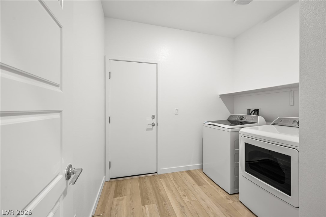 Photo 5 of 1663 Capri Falls Court
