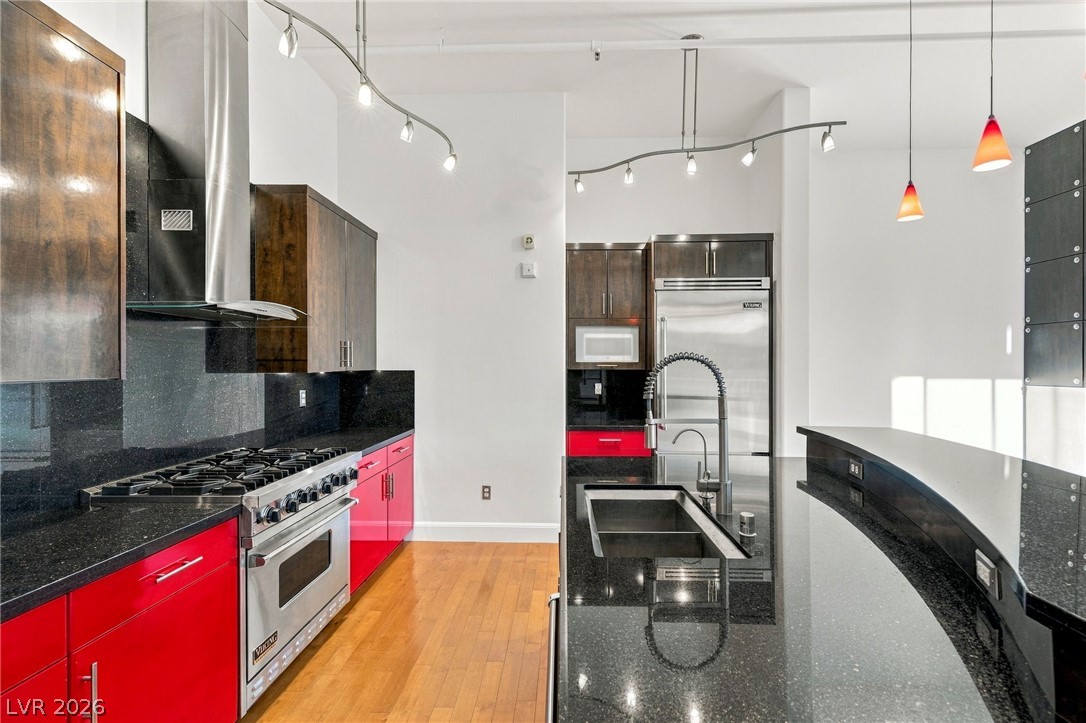 Photo 18 of 55, 11441 Allerton Park Drive #416