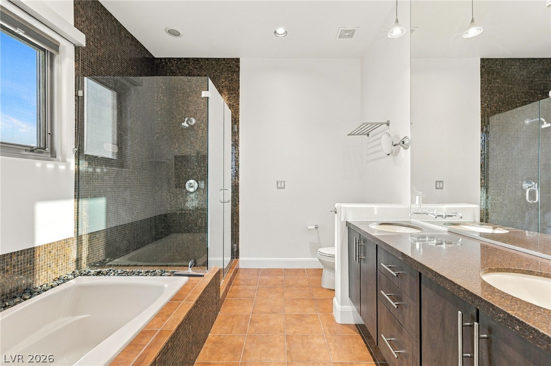 Photo 25 of 55, 11441 Allerton Park Drive #416