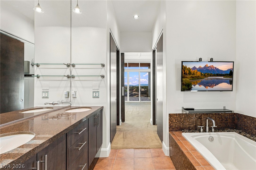 Photo 28 of 55, 11441 Allerton Park Drive #416