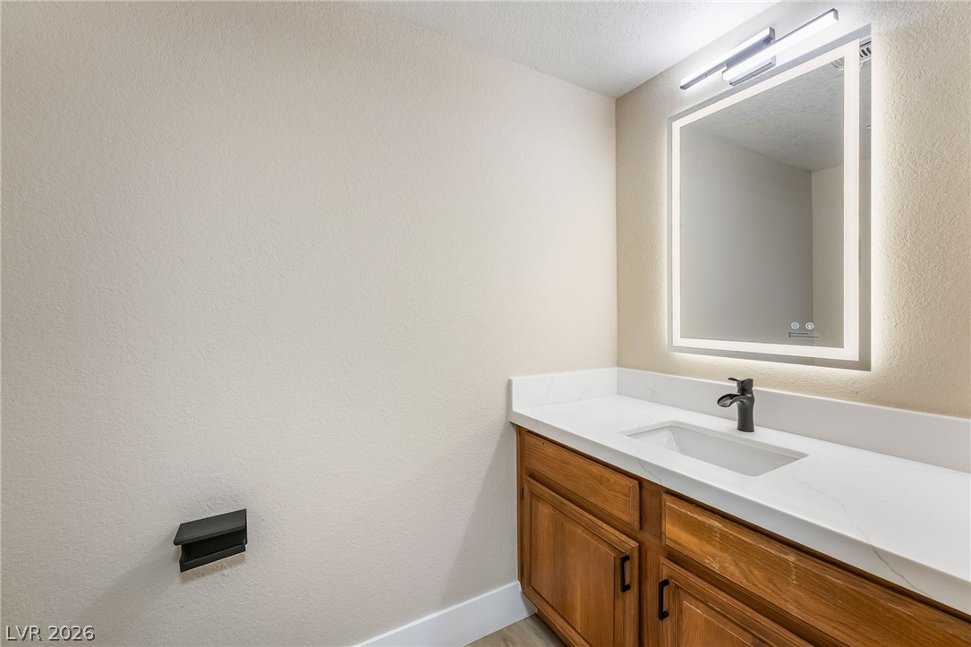 Photo 21 of 51, 2716 Laguna Shores Lane