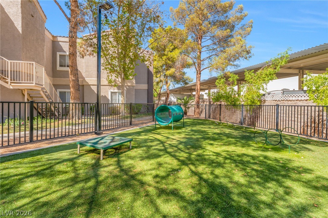 Photo 29 of 30, 5250 S Rainbow Boulevard #2157
