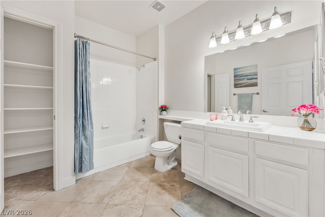 Photo 21 of 30, 5250 S Rainbow Boulevard #2157