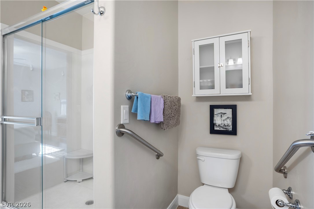 Photo 8 of 31, 671 Kylee Avenue