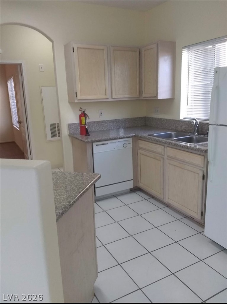 Photo 10 of 15, 5525 W Flamingo Road #2029