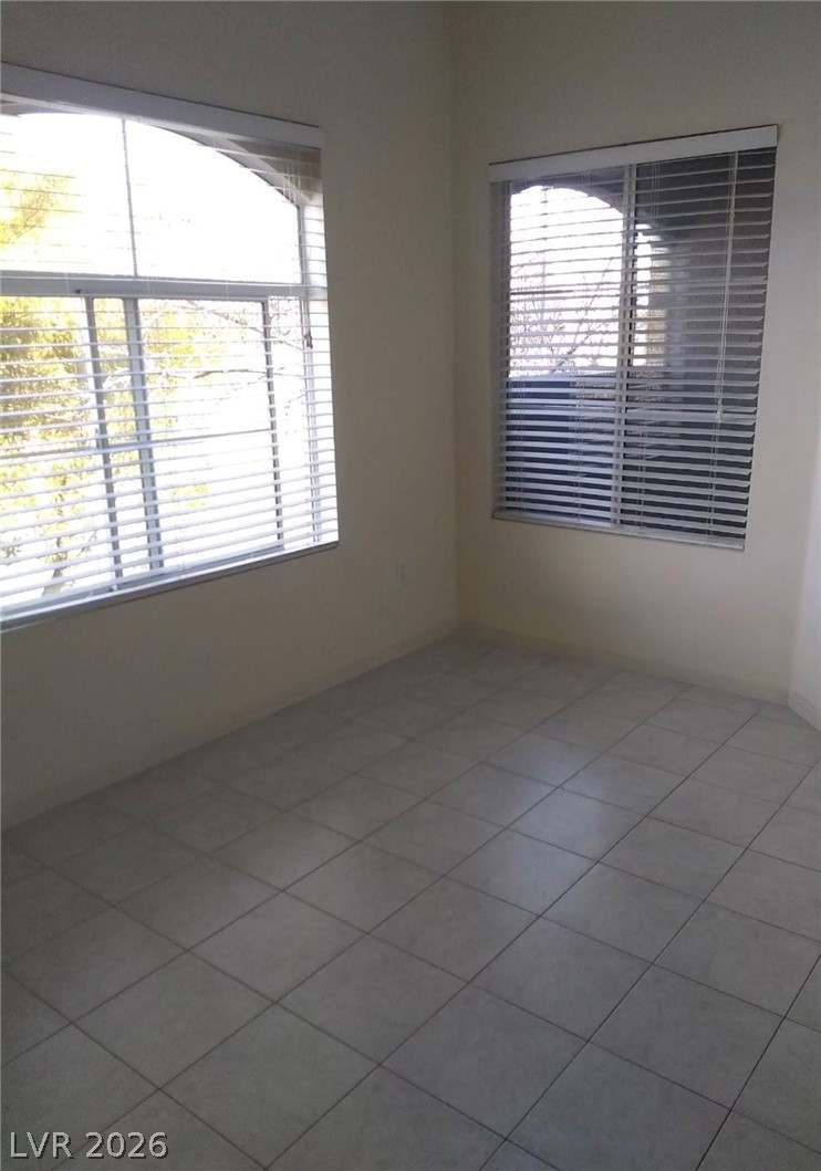 Photo 13 of 15, 5525 W Flamingo Road #2029