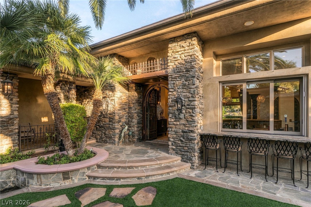 Photo 4 of 1513 Foothills Village Drive
