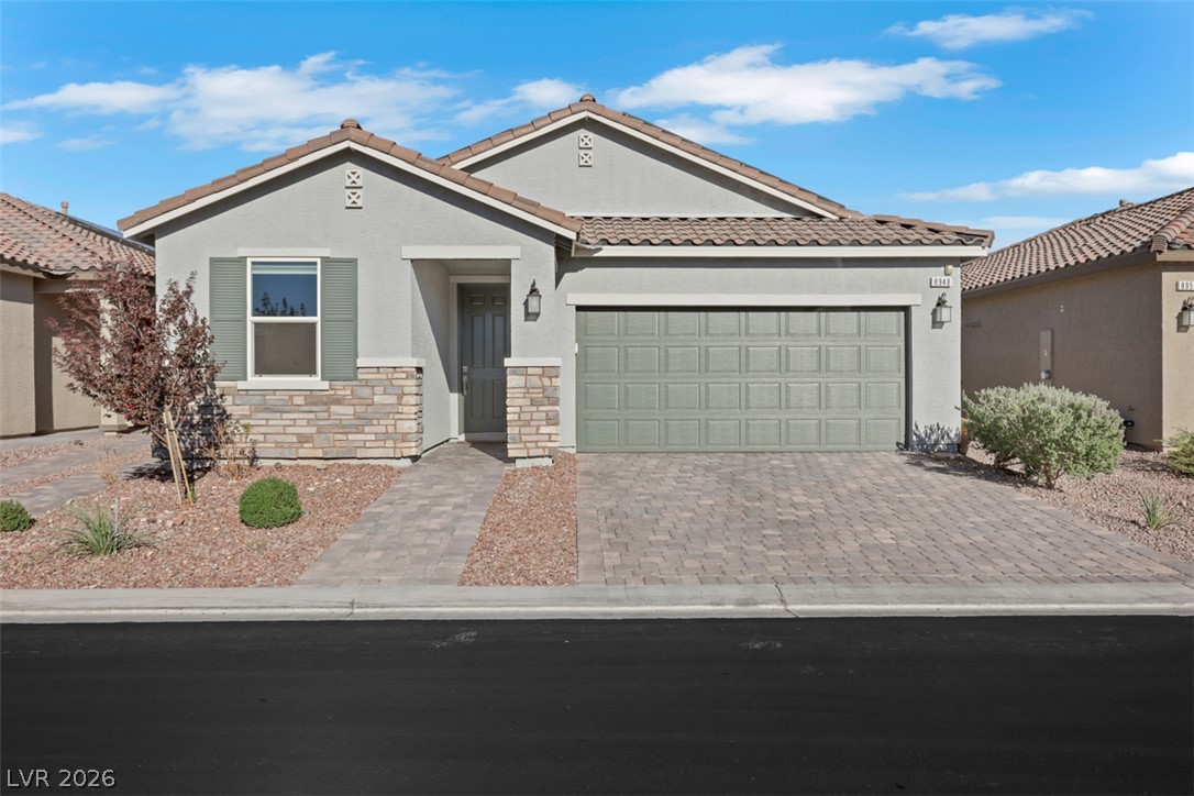 8948 Marigold Creek Street, Las Vegas 89113